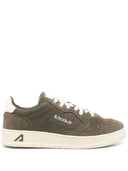 BASKETS AUTRY MEDALIST LOW SUEDE WHITE KAKI