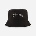 Signature Bucket Hat Black flâneur