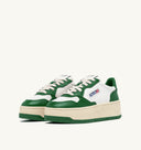 BASKET AUTRY MEDALIST PLATFORM EN CUIR BLANC ET VERT