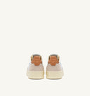 BASKET AUTRY MEDALIST LOW CUIR BLANC SAND STORM ET DAIM