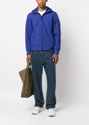 veste Stone Island Q0122 SOFT SHELL-R_E.DYE® TECHNOLOGY IN RECYCLED POLYESTER Bright Blue
