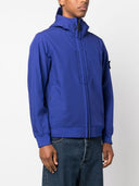 veste Stone Island Q0122 SOFT SHELL-R_E.DYE® TECHNOLOGY IN RECYCLED POLYESTER Bright Blue
