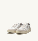 BASKET MEDALIST LOW EN DAIM ET CUIR BLANC ET BLEU Autry
