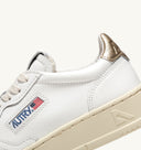 BASKET MEDALIST LOW EN CUIR BLANC ET OR Autry