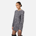 Mini-robe sac en chenille brodée de sequins
