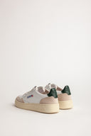 sneakers Autry white / mountain