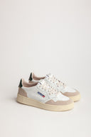 sneakers Autry white / mountain