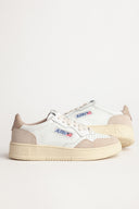 BASKET AUTRY MEDALIST LOW LEAT/SUEDE WHT/ WHITE PEPPER