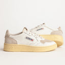 BASKET AUTRY MEDALIST LOW SUEDE/LEAT WHT/SAND