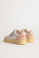 BASKET AUTRY MEDALIST LOW CUIR BLANC DAIM ROSE