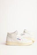 BASKET AUTRY MEDALIST MID EN CUIR BLANC
