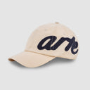 Casquette à broderie latérale