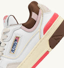 BASKET AUTRY CLC LOW EN CUIR BLANC, MARRON ET ROSE