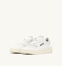 BASKET MEDALIST LOW EN NAPPA BLANC SUPER SOFT