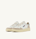 BASKET AUTRY MEDALIST LOW CUIR BLANC ET MOUNTAIN ET DAIM BEIGE