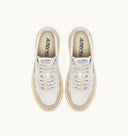 BASKET MEDALIST LOW EN CUIR ET DAIM BLANC ET ARGENT