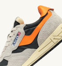 BASKET REELWIND LOW EN DAIM ET NYLON BLANC ET ORANGE