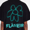 T-shirt à motif de fleurs noir