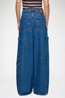 Jean cargo ample en denim rigide