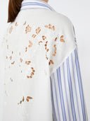 Chemise en coton à rayures et dentelle Sangallo - Bleu