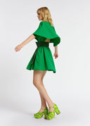Mini-robe verte à manches cape Essentiel