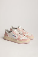 BASKET AUTRY MEDALIST LOW CUIR BLANC TISSUS ROSE