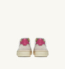 BASKET AUTRY MEDALIST LOW CUIR BLANC ET BUBBLE ET DAIM