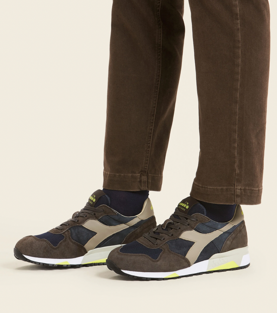 diadora trident 90 suede