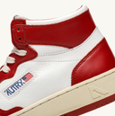 sneakers AutryMEDALIST MID EN CUIR BLANC ROUGE Dame