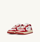 sneakers Autry MEDALIST LOW EN CUIR BLANC ROUGE