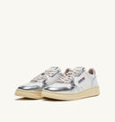 sneakers Autry MEDALIST LOW EN CUIR BLANC ARGENT