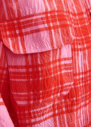 Veste courte à carreaux roses et rouges Essentiel