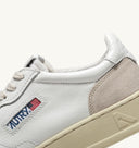 BASKET AUTRY MEDALIST LOW EN CUIR BLANC ET DAIM