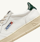 sneakers Autry MEDALIST LOW SNEAKER IN PELLE BIANCA E MOUNTAIN