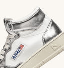 sneakers Autry MEDALIST LOW EN CUIR BLANC ARGENT