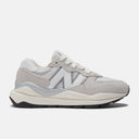 NEW BALANCE 57/40  Nuage de Nimbus avec sel de mer et blanc