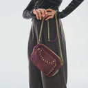 sac Claris Virot Cuir Charly Aubergine Clouté